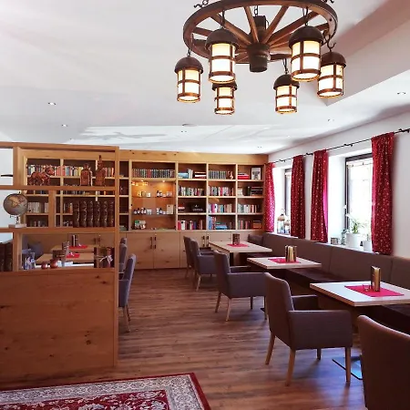 Hotel Tirolerhof 3*